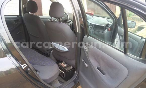 Acheter Occasion Voiture Toyota Yaris Noir à Douala, Littoral Cameroon Acheter Occasion Voiture Toyota Yaris Noir à Douala, Littoral Cameroon