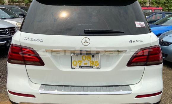 Acheter Occasion Voiture Mercedes‒Benz GLE Blanc à Douala, Littoral Cameroon Acheter Occasion Voiture Mercedes‒Benz GLE Blanc à Douala, Littoral Cameroon