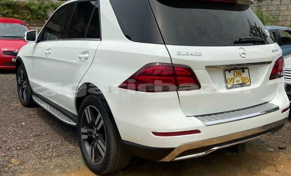 Acheter Occasion Voiture Mercedes‒Benz GLE Blanc à Douala, Littoral Cameroon Acheter Occasion Voiture Mercedes‒Benz GLE Blanc à Douala, Littoral Cameroon