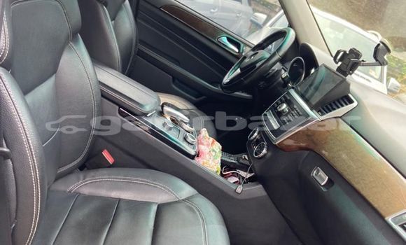 Acheter Occasion Voiture Mercedes‒Benz GLE Blanc à Douala, Littoral Cameroon Acheter Occasion Voiture Mercedes‒Benz GLE Blanc à Douala, Littoral Cameroon