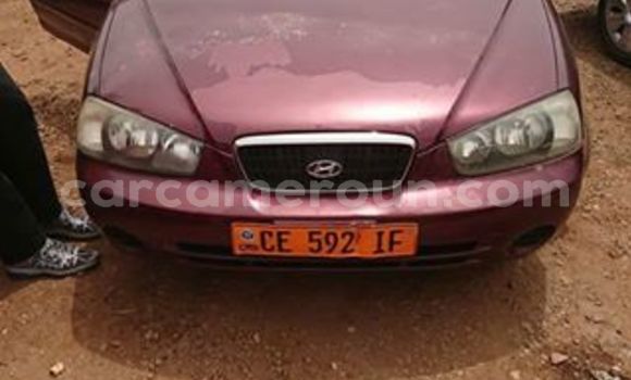 Sayi Na hannu Hyundai Elantra Red Mota in Yaounde a Babban Kamaru Sayi Na hannu Hyundai Elantra Red Mota in Yaounde a Babban Kamaru