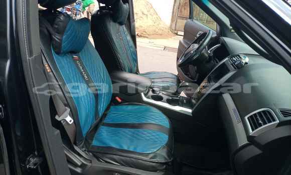 Sayi Na hannu Ford Explorer Sport Trac Black Mota in Douala a Ƙasar Kamaru Sayi Na hannu Ford Explorer Sport Trac Black Mota in Douala a Ƙasar Kamaru