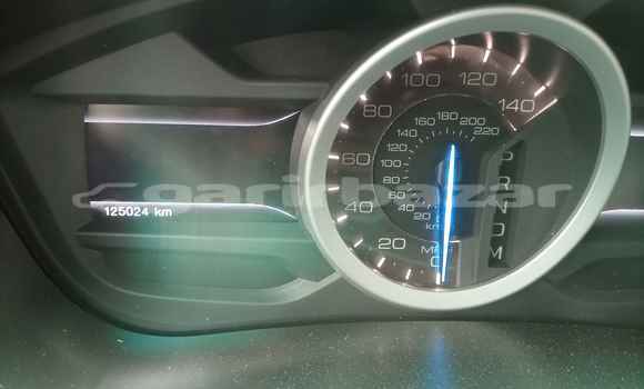 Sayi Na hannu Ford Explorer Sport Trac Black Mota in Douala a Ƙasar Kamaru Sayi Na hannu Ford Explorer Sport Trac Black Mota in Douala a Ƙasar Kamaru