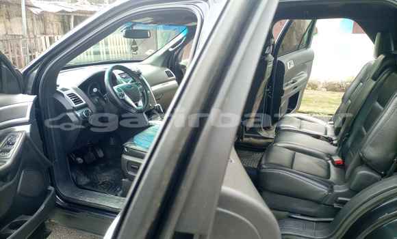 Sayi Na hannu Ford Explorer Sport Trac Black Mota in Douala a Ƙasar Kamaru Sayi Na hannu Ford Explorer Sport Trac Black Mota in Douala a Ƙasar Kamaru