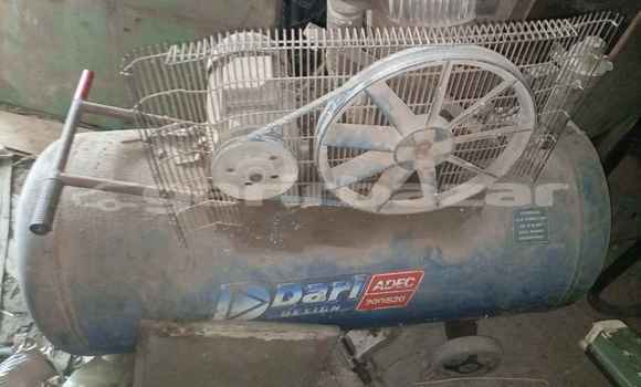 Acheter Occasion Utilitaire Caterpillar 120 Vert à Douala, Littoral Cameroon Acheter Occasion Utilitaire Caterpillar 120 Vert à Douala, Littoral Cameroon