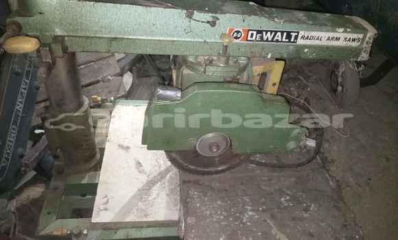 Acheter Occasion Utilitaire Caterpillar 120 Vert à Douala, Littoral Cameroon Acheter Occasion Utilitaire Caterpillar 120 Vert à Douala, Littoral Cameroon