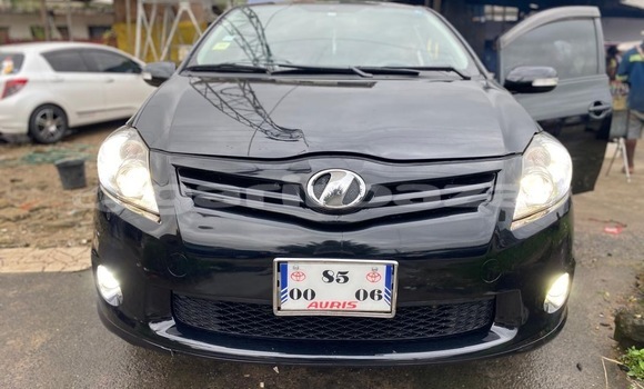 Buy New Toyota Auris Black Car in Douala in Littoral Cameroon Buy New Toyota Auris Black Car in Douala in Littoral Cameroon