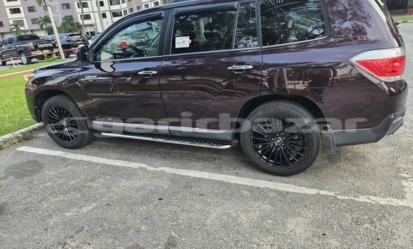 Buy New Toyota Highlander Other Car in Douala in Littoral Cameroon Buy New Toyota Highlander Other Car in Douala in Littoral Cameroon