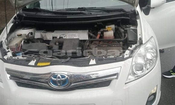 Buy New Toyota Auris Silver Car in Douala in Littoral Cameroon Buy New Toyota Auris Silver Car in Douala in Littoral Cameroon