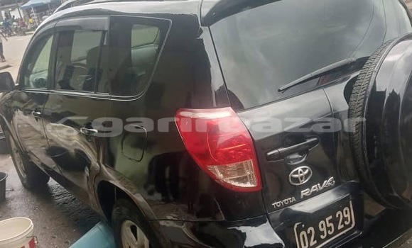 Acheter Neuf Voiture Toyota RAV4 Noir à Douala, Littoral Cameroon Acheter Neuf Voiture Toyota RAV4 Noir à Douala, Littoral Cameroon