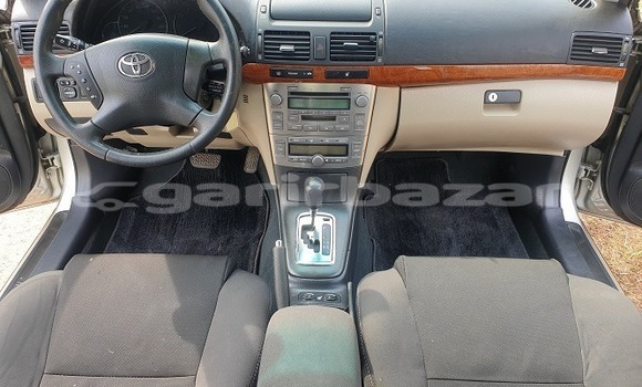 Buy Used Toyota Avensis Silver Car in Yaounde in Central Cameroon Buy Used Toyota Avensis Silver Car in Yaounde in Central Cameroon