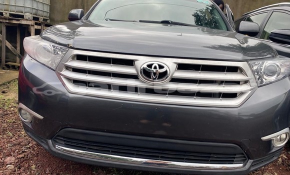 Acheter Neuf Voiture Toyota Highlander Autre à Douala, Littoral Cameroon Acheter Neuf Voiture Toyota Highlander Autre à Douala, Littoral Cameroon