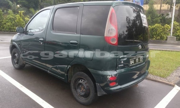 Buy New Toyota Yaris Verso Green Car in Yaounde in Central Cameroon Buy New Toyota Yaris Verso Green Car in Yaounde in Central Cameroon