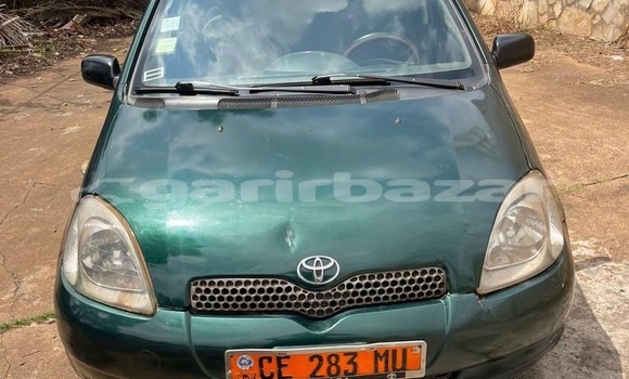 Acheter Occasion Voiture Toyota Yaris Vert à Yaoundé, Central Cameroon