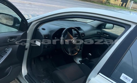 Acheter Occasion Voiture Toyota Avensis Gris à Douala, Littoral Cameroon Acheter Occasion Voiture Toyota Avensis Gris à Douala, Littoral Cameroon