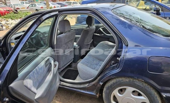 Acheter Neuf Voiture Toyota Camry Bleu à Yaoundé, Central Cameroon Acheter Neuf Voiture Toyota Camry Bleu à Yaoundé, Central Cameroon