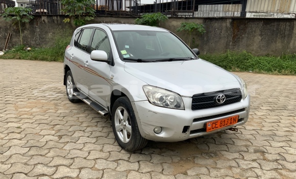 Buy Used Toyota RAV4 Silver Car in Douala in Littoral Cameroon