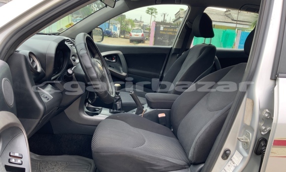 Buy Used Toyota RAV4 Silver Car in Douala in Littoral Cameroon Buy Used Toyota RAV4 Silver Car in Douala in Littoral Cameroon