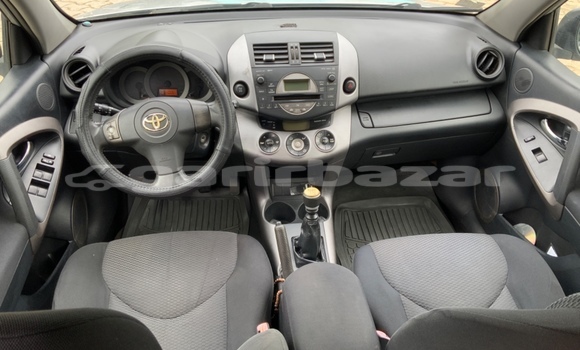 Buy Used Toyota RAV4 Silver Car in Douala in Littoral Cameroon Buy Used Toyota RAV4 Silver Car in Douala in Littoral Cameroon