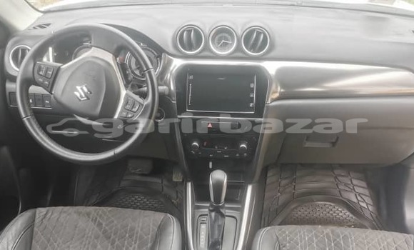Buy Used Suzuki Vitara White Car in Douala in Littoral Cameroon Buy Used Suzuki Vitara White Car in Douala in Littoral Cameroon