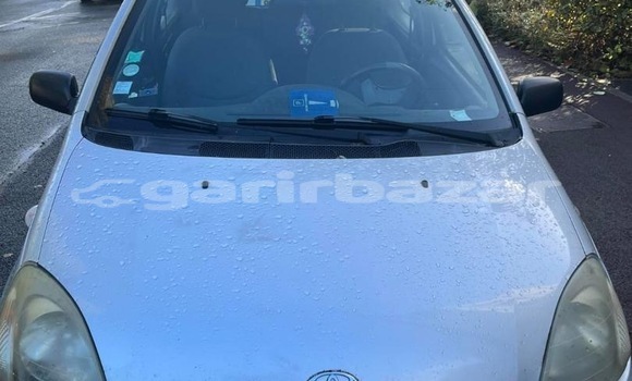 Buy Used Toyota Yaris Silver Car in Douala in Littoral Cameroon Buy Used Toyota Yaris Silver Car in Douala in Littoral Cameroon