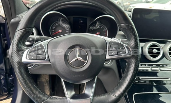 Acheter Neuf Voiture Mercedes‒Benz C-klasse Bleu à Douala, Littoral Cameroon Acheter Neuf Voiture Mercedes‒Benz C-klasse Bleu à Douala, Littoral Cameroon
