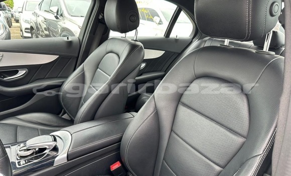 Acheter Neuf Voiture Mercedes‒Benz C-klasse Bleu à Douala, Littoral Cameroon Acheter Neuf Voiture Mercedes‒Benz C-klasse Bleu à Douala, Littoral Cameroon