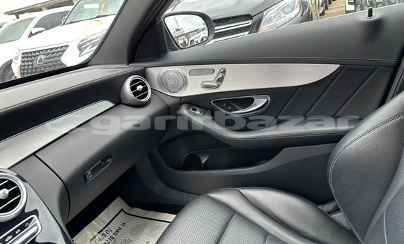 Acheter Neuf Voiture Mercedes‒Benz C-klasse Bleu à Douala, Littoral Cameroon Acheter Neuf Voiture Mercedes‒Benz C-klasse Bleu à Douala, Littoral Cameroon