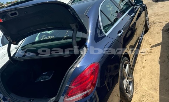 Acheter Neuf Voiture Mercedes‒Benz C-klasse Bleu à Douala, Littoral Cameroon Acheter Neuf Voiture Mercedes‒Benz C-klasse Bleu à Douala, Littoral Cameroon