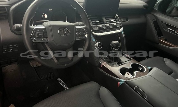 Sayi Sabo Toyota Land Cruiser Black Mota in Yaounde a Babban Kamaru Sayi Sabo Toyota Land Cruiser Black Mota in Yaounde a Babban Kamaru