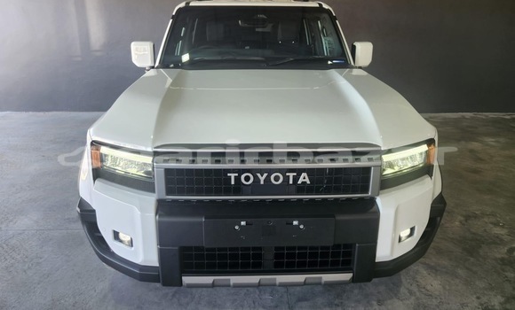 Buy New Toyota Land Cruiser White Car in Douala in Littoral Cameroon Buy New Toyota Land Cruiser White Car in Douala in Littoral Cameroon