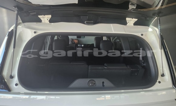 Acheter Neuf Voiture Toyota Land Cruiser Blanc à Douala, Littoral Cameroon Acheter Neuf Voiture Toyota Land Cruiser Blanc à Douala, Littoral Cameroon