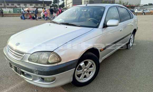 Acheter Occasion Voiture Toyota Avensis Gris à Yaoundé, Central Cameroon Acheter Occasion Voiture Toyota Avensis Gris à Yaoundé, Central Cameroon