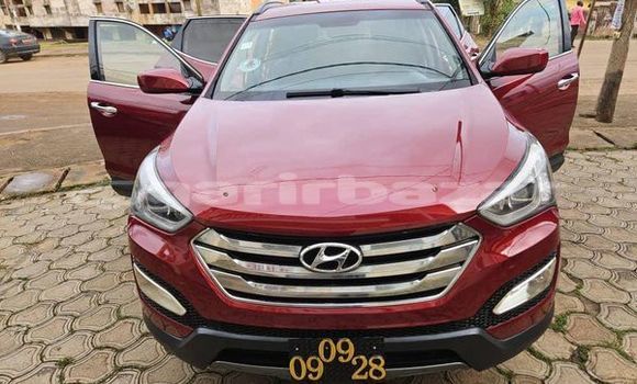 Sayi Na hannu Hyundai Santa Fe Red Mota in Yaounde a Babban Kamaru