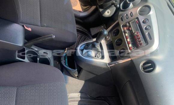 Sayi Na hannu Toyota Matrix Black Mota in Yaounde a Babban Kamaru Sayi Na hannu Toyota Matrix Black Mota in Yaounde a Babban Kamaru