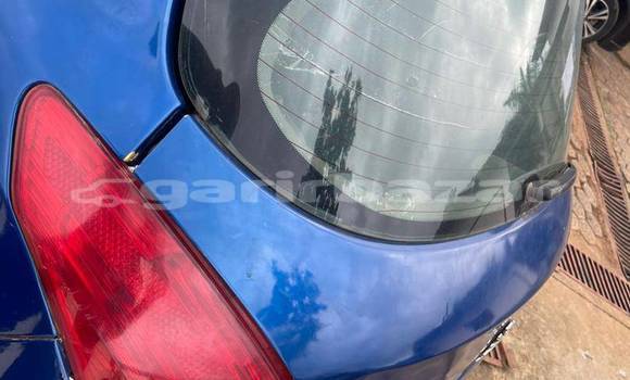 Sayi Na hannu Peugeot 206 Blue Mota in Bafoussam a West Kamaru Sayi Na hannu Peugeot 206 Blue Mota in Bafoussam a West Kamaru