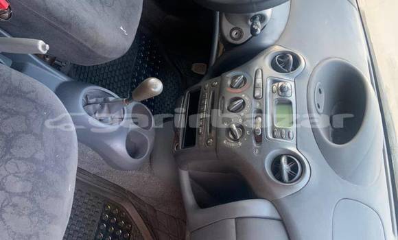 Sayi Na hannu Toyota Yaris Sauran Mota in Douala a Ƙasar Kamaru Sayi Na hannu Toyota Yaris Sauran Mota in Douala a Ƙasar Kamaru