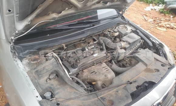 Sayi Na hannu Toyota Camry Sauran Mota in Douala a Ƙasar Kamaru Sayi Na hannu Toyota Camry Sauran Mota in Douala a Ƙasar Kamaru