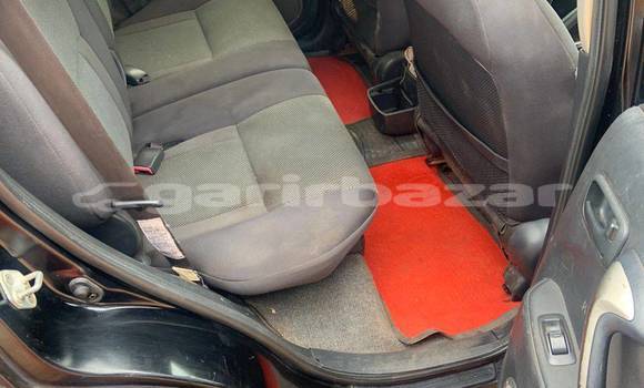 Sayi Na hannu Toyota RAV4 Sauran Mota in Douala a Ƙasar Kamaru Sayi Na hannu Toyota RAV4 Sauran Mota in Douala a Ƙasar Kamaru