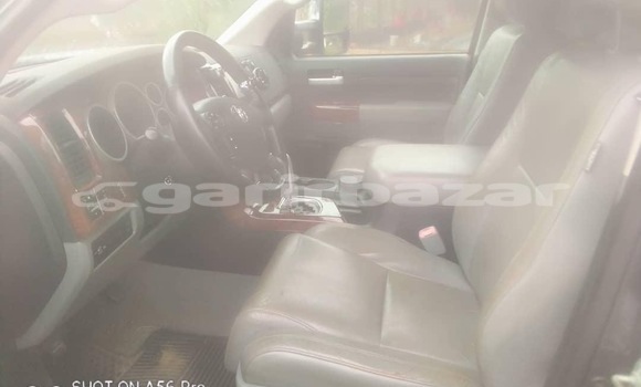 Sayi Sabo Toyota Tundra Sauran Mota in Douala a Ƙasar Kamaru Sayi Sabo Toyota Tundra Sauran Mota in Douala a Ƙasar Kamaru