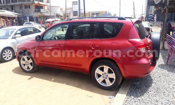 Acheter Occasion Voiture Toyota RAV4 Rouge à Douala, Littoral Cameroon Acheter Occasion Voiture Toyota RAV4 Rouge à Douala, Littoral Cameroon