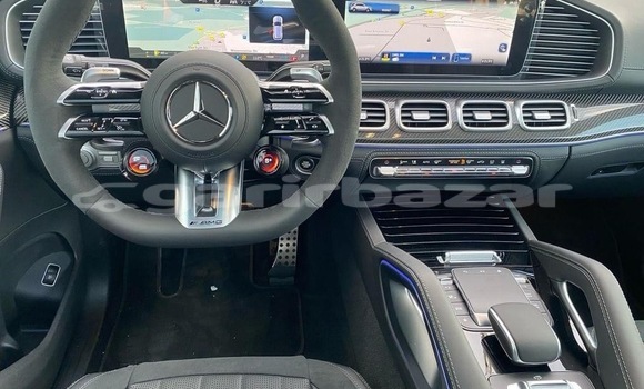 Sayi Sabo Mercedes‒Benz GLE White Mota in Douala a Ƙasar Kamaru Sayi Sabo Mercedes‒Benz GLE White Mota in Douala a Ƙasar Kamaru