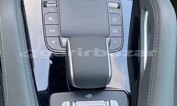 Sayi Sabo Mercedes‒Benz GLE White Mota in Douala a Ƙasar Kamaru Sayi Sabo Mercedes‒Benz GLE White Mota in Douala a Ƙasar Kamaru