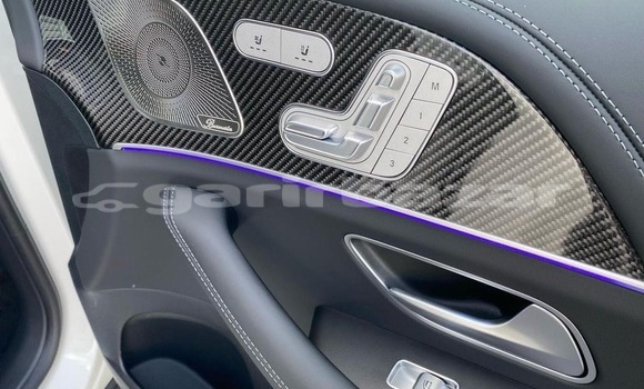 Sayi Sabo Mercedes‒Benz GLE White Mota in Douala a Ƙasar Kamaru Sayi Sabo Mercedes‒Benz GLE White Mota in Douala a Ƙasar Kamaru