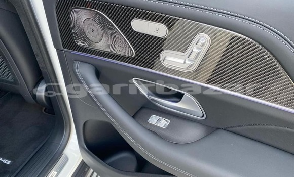 Sayi Sabo Mercedes‒Benz GLE White Mota in Douala a Ƙasar Kamaru Sayi Sabo Mercedes‒Benz GLE White Mota in Douala a Ƙasar Kamaru