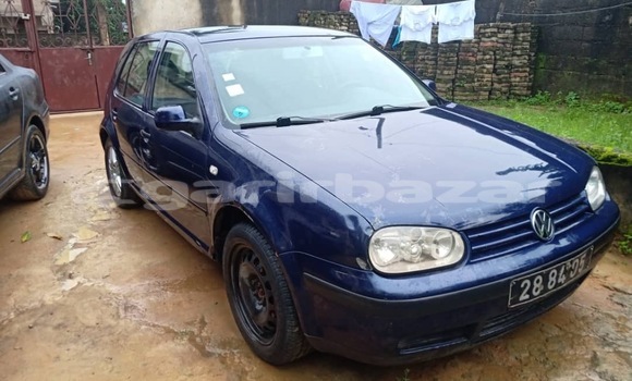 Acheter Neuf Voiture Volkswagen Golf Bleu à Douala, Littoral Cameroon Acheter Neuf Voiture Volkswagen Golf Bleu à Douala, Littoral Cameroon