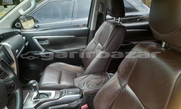 Acheter Import Voiture Toyota Fortuner Gris à Douala, Littoral Cameroon Acheter Import Voiture Toyota Fortuner Gris à Douala, Littoral Cameroon