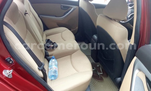Acheter Occasion Voiture Hyundai Lantra Rouge à Douala au Littoral Cameroon Acheter Occasion Voiture Hyundai Lantra Rouge à Douala au Littoral Cameroon