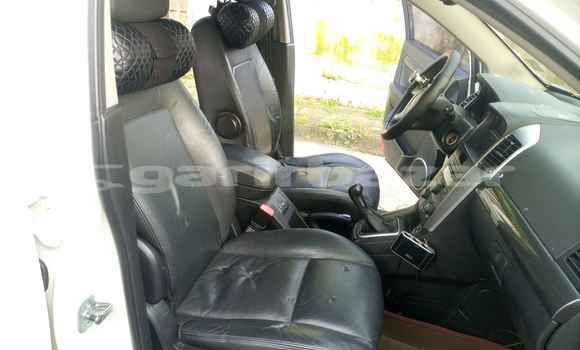 Buy Used Chevrolet Captiva White Car in Douala in Littoral Cameroon Buy Used Chevrolet Captiva White Car in Douala in Littoral Cameroon