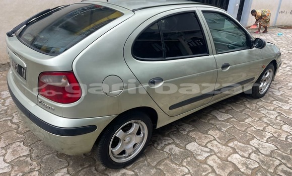 Acheter Neuf Voiture Renault Megane Autre à Douala, Littoral Cameroon Acheter Neuf Voiture Renault Megane Autre à Douala, Littoral Cameroon